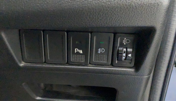 2017 Maruti Baleno DELTA PETROL 1.2, Petrol, Manual, 54,453 km, Dashboard - Headlight height adjustment not working