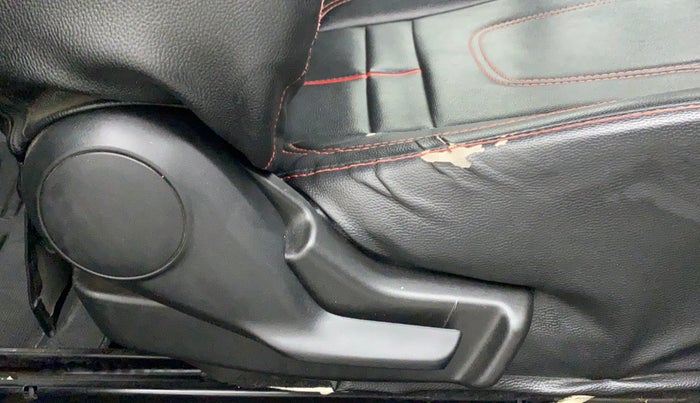 2017 Maruti Baleno DELTA PETROL 1.2, Petrol, Manual, 54,453 km, Driver Side Adjustment Panel