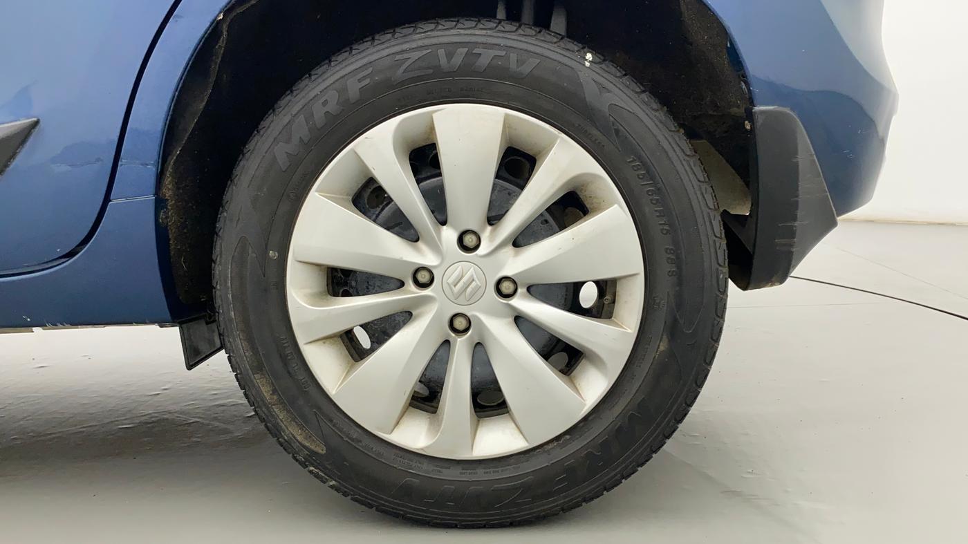 2017 Maruti Baleno DELTA PETROL 1.2, Petrol, Manual, 54,453 km, Left Rear Wheel