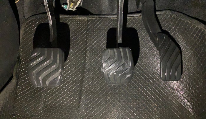 2021 Nissan MAGNITE XE, Petrol, Manual, 24,059 km, Pedals