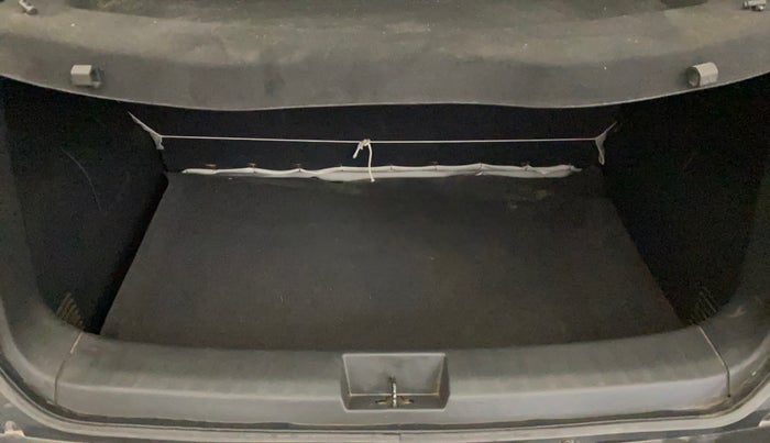 2021 Nissan MAGNITE XE, Petrol, Manual, 24,059 km, Boot Inside