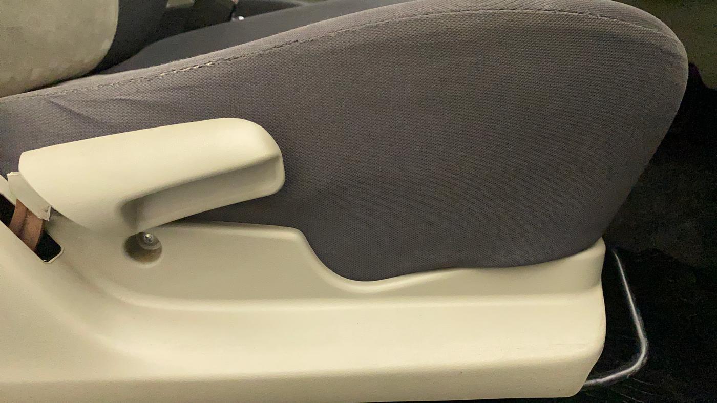 2016 Maruti Celerio VXI CNG, CNG, Manual, 91,598 km, Driver Side Adjustment Panel