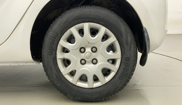 2011 Hyundai i20 MAGNA (O) 1.2, Petrol, Manual, 30,862 km, Left Rear Wheel