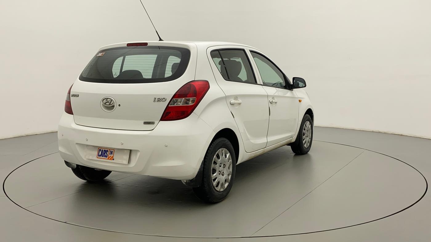 2011 Hyundai i20 MAGNA (O) 1.2, Petrol, Manual, 30,862 km, Right Back Diagonal