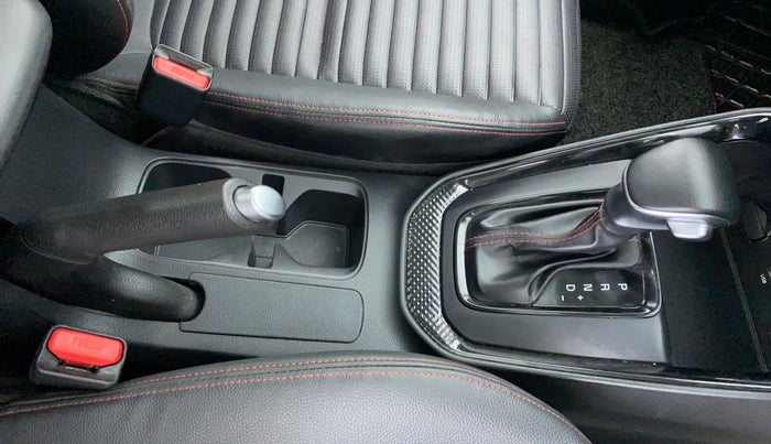2021 KIA SONET GTX PLUS 1.5D  AT, Diesel, Automatic, 38,187 km, Gear Lever