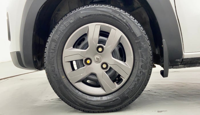 2017 Renault Kwid 1.0 RXL AT, Petrol, Automatic, 26,608 km, Left Front Wheel