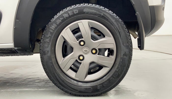2017 Renault Kwid 1.0 RXL AT, Petrol, Automatic, 26,608 km, Left Rear Wheel