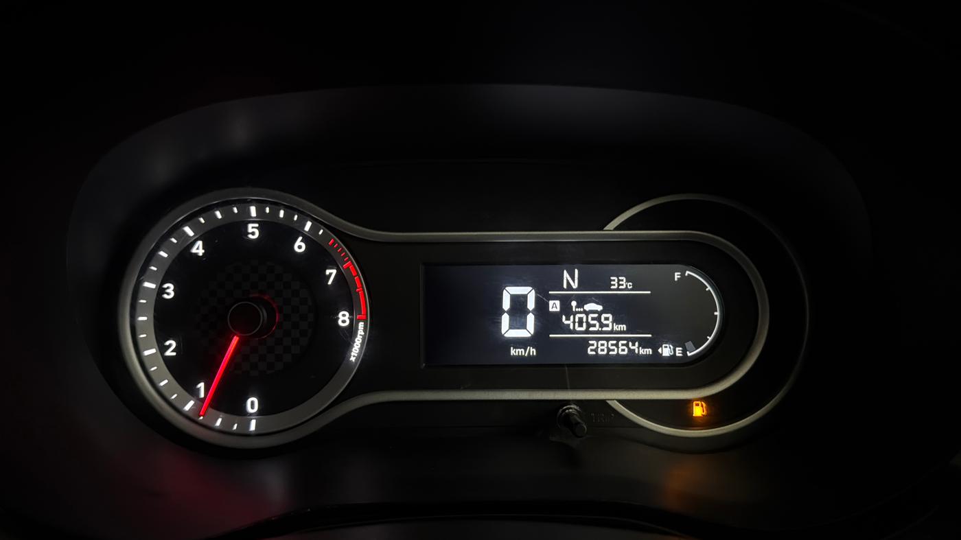 2022 Hyundai GRAND I10 NIOS SPORTZ AMT 1.2 KAPPA VTVT, Petrol, Automatic, 28,555 km, Odometer Image