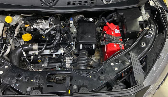 2024 Nissan MAGNITE Kuro Edition 1.0  MT , Petrol, Manual, 33,838 km, Engine View - Left