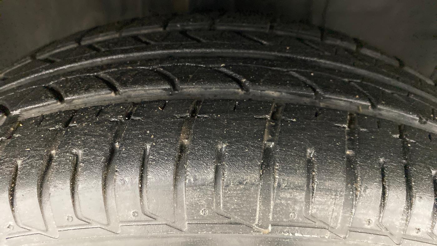 2012 Toyota Etios G SP, Petrol, Manual, 50,658 km, Right Front Tyre Tread