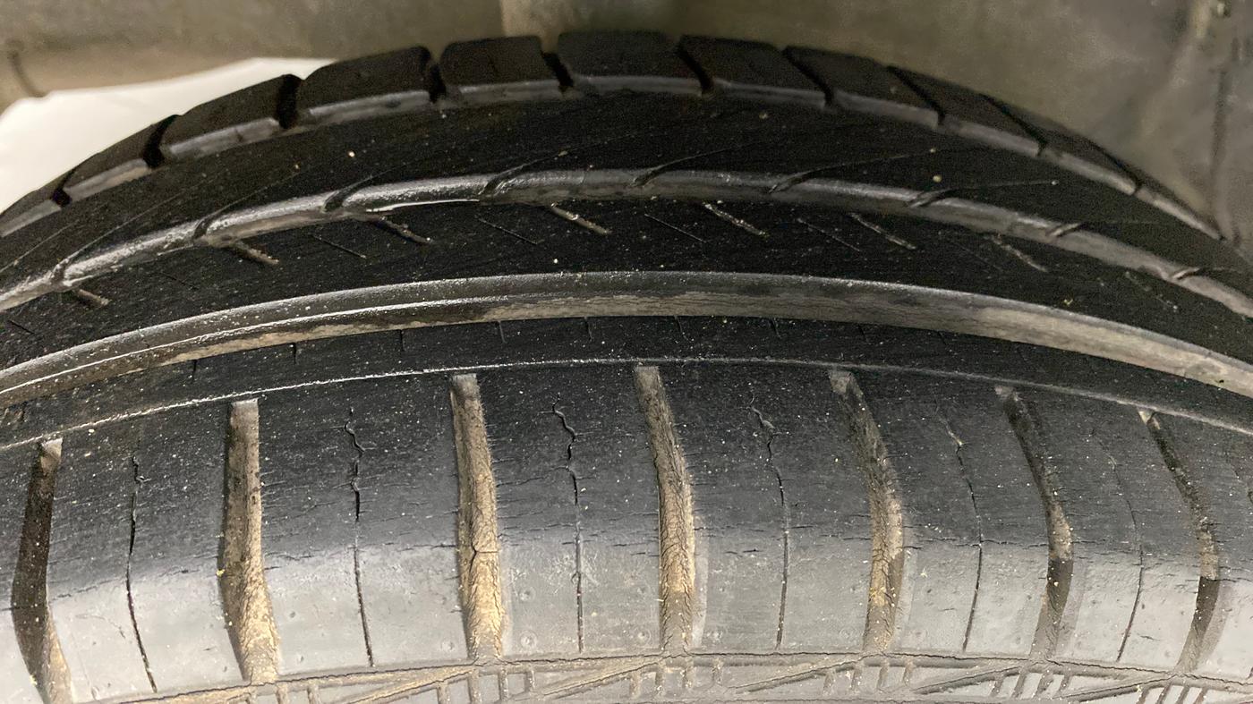 2012 Toyota Etios G SP, Petrol, Manual, 50,658 km, Right Rear Tyre Tread