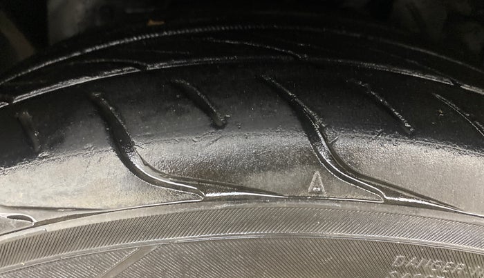 2018 Ford Figo Aspire TITANIUM1.5 DIESEL, Diesel, Manual, 61,550 km, Left Front Tyre Tread