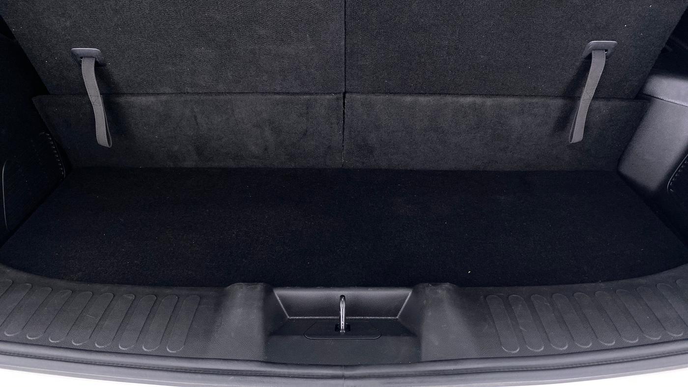 2020 MG HECTOR PLUS SHARP DCT, Petrol, Automatic, 19,595 km, Boot Inside