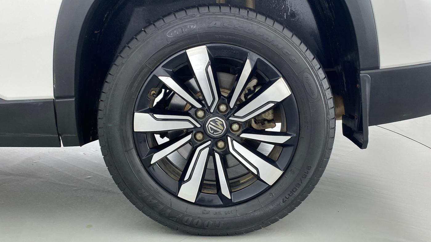 2020 MG HECTOR PLUS SHARP DCT, Petrol, Automatic, 19,595 km, Left Rear Wheel