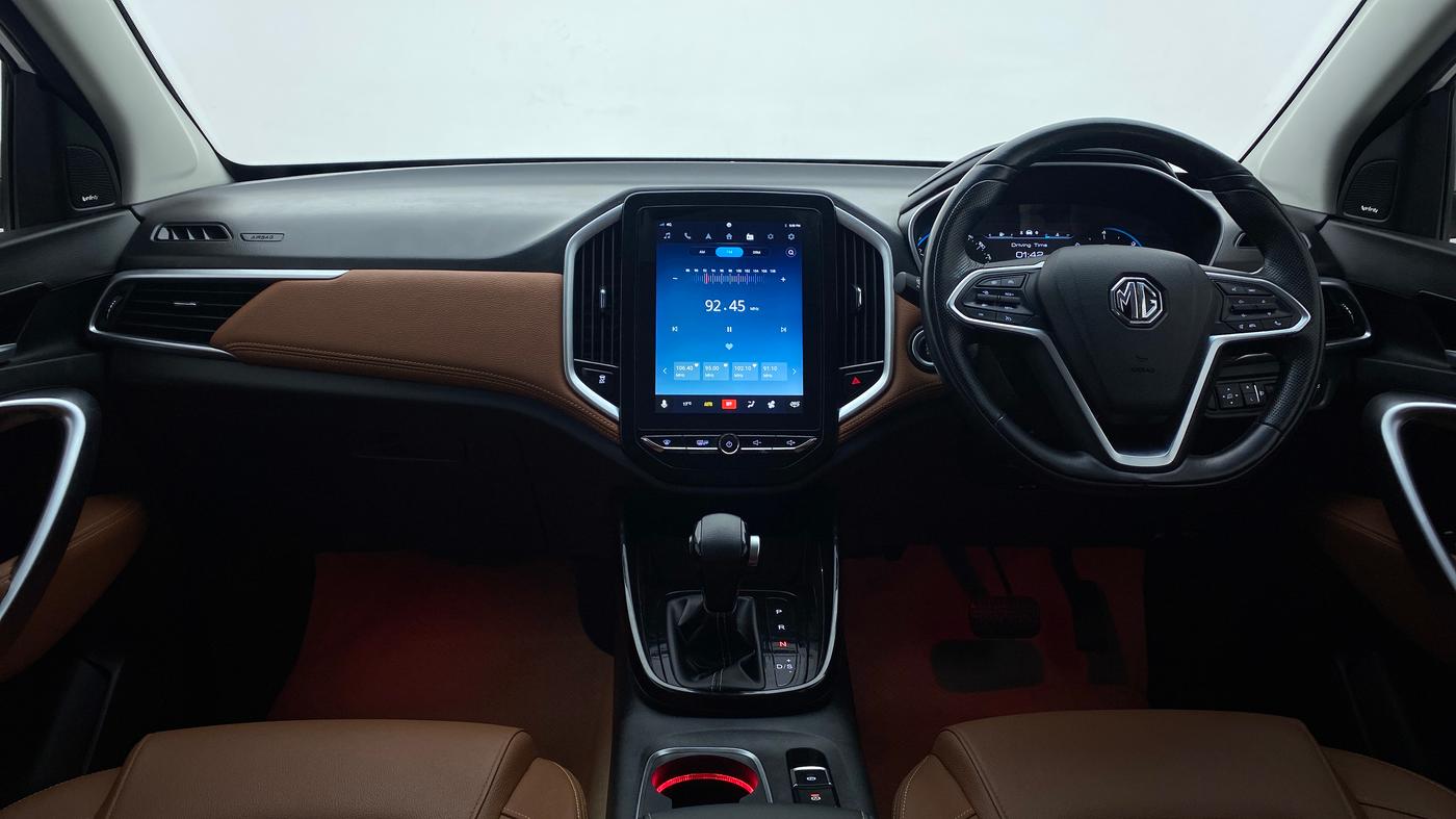 2020 MG HECTOR PLUS SHARP DCT, Petrol, Automatic, 19,595 km, Dashboard