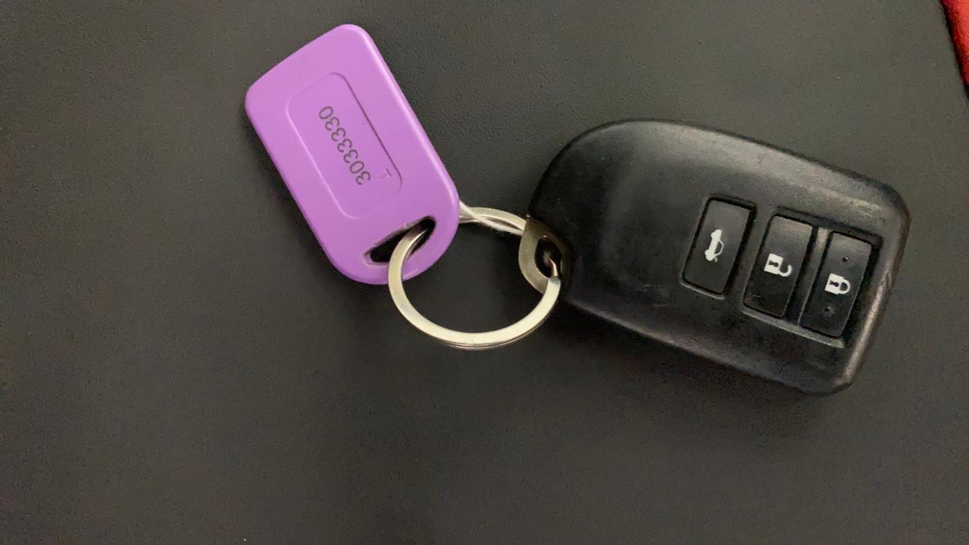 2021 Toyota YARIS G MT, Petrol, Manual, 44,822 km, Key Close Up