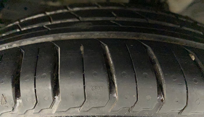 2015 Nissan Micra XV CVT, Petrol, Automatic, 54,854 km, Left Front Tyre Tread