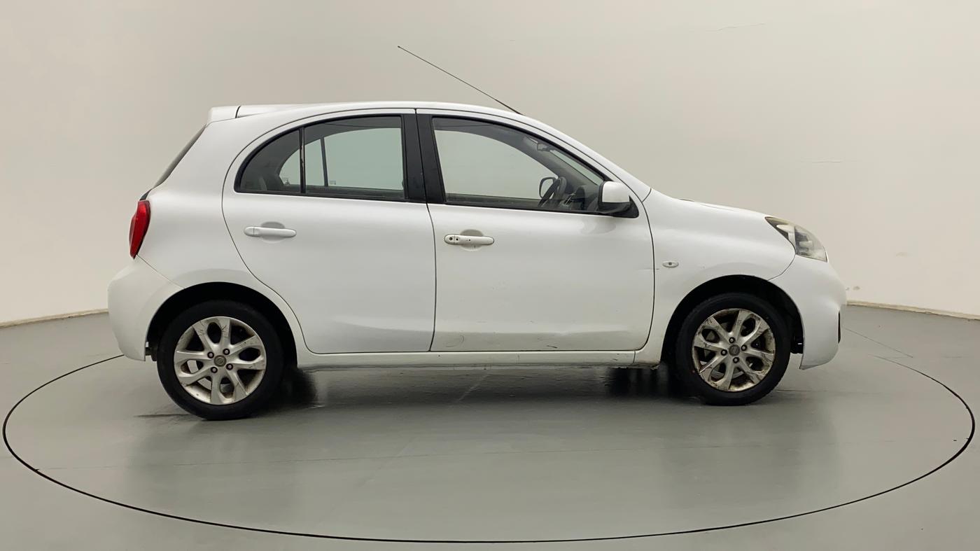 2015 Nissan Micra XV CVT, Petrol, Automatic, 54,854 km, Right Side View