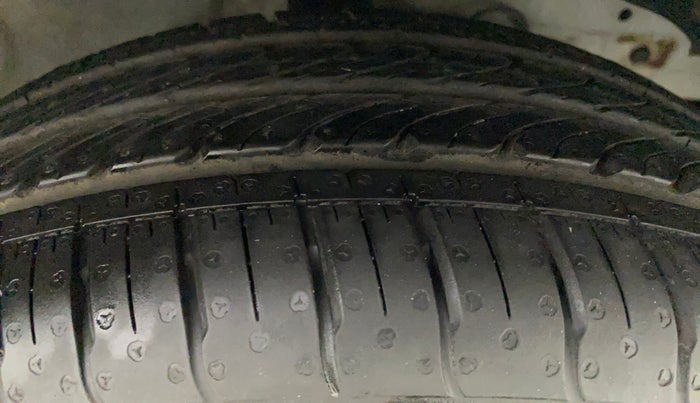 2015 Nissan Micra XV CVT, Petrol, Automatic, 54,854 km, Right Front Tyre Tread