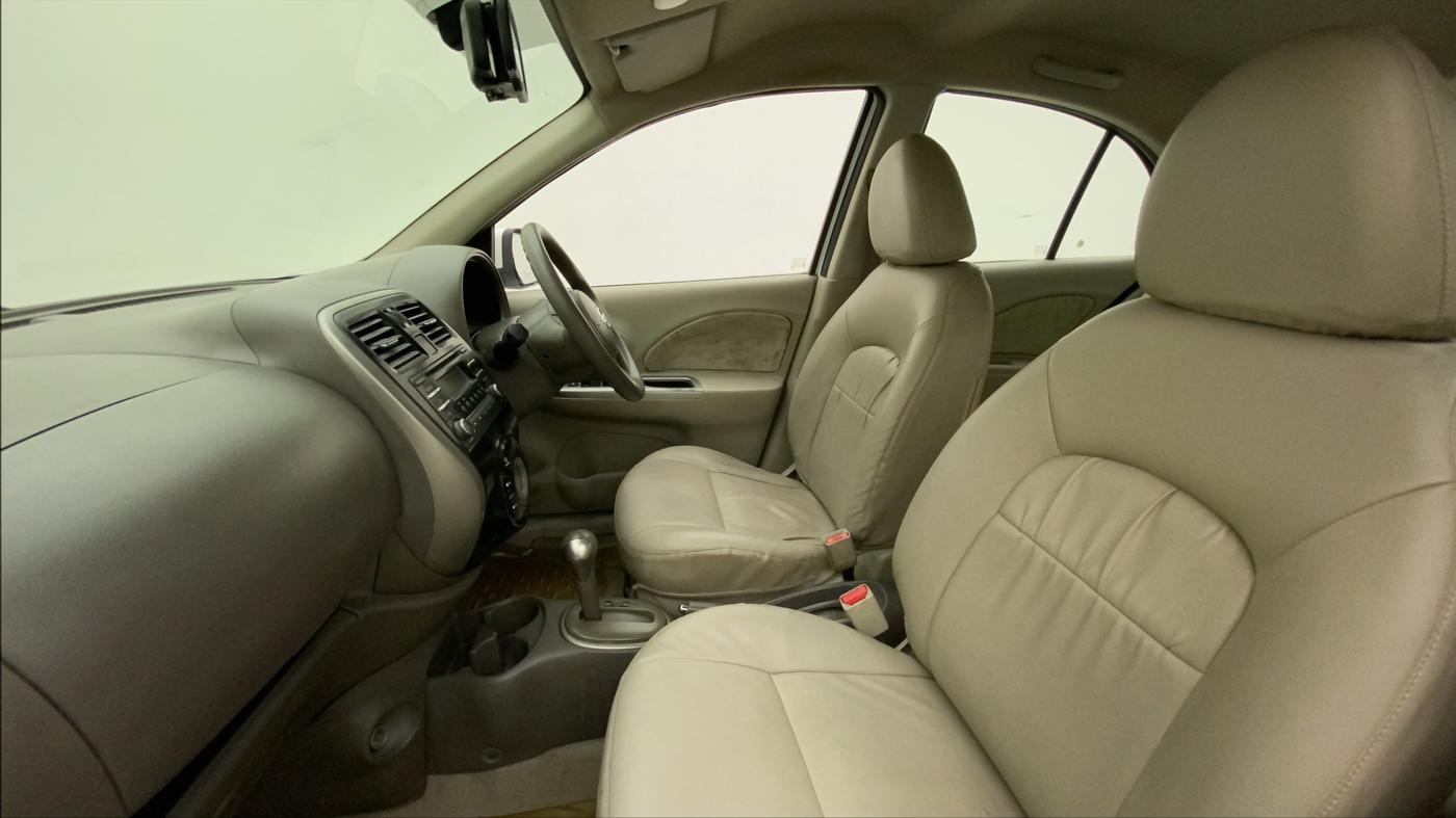 2015 Nissan Micra XV CVT, Petrol, Automatic, 54,854 km, Right Side Front Door Cabin