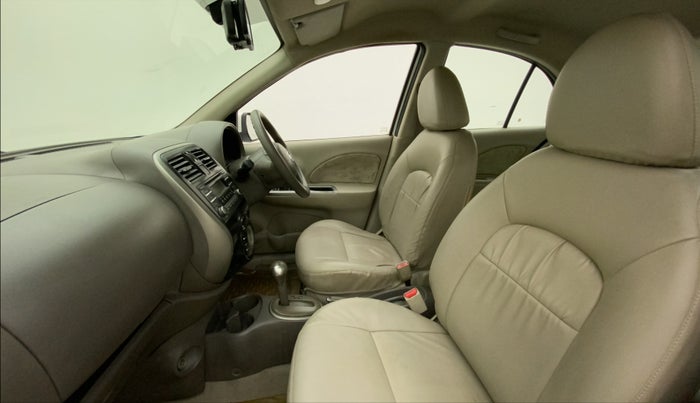 2015 Nissan Micra XV CVT, Petrol, Automatic, 54,854 km, Right Side Front Door Cabin