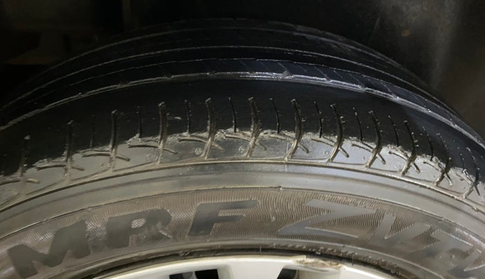 2016 Maruti Ciaz VXI+, Petrol, Manual, 53,901 km, Right Rear Tyre Tread