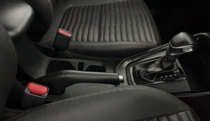2020 KIA SONET GTX PLUS 1.5 AT, Diesel, Automatic, 86,738 km, Gear Lever