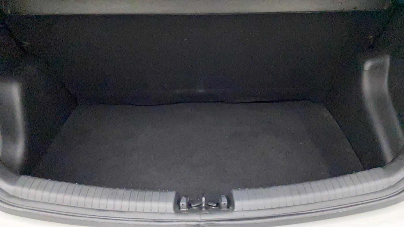 2018 Hyundai Grand i10 SPORTZ 1.2 KAPPA VTVT, Petrol, Manual, 19,052 km, Boot Inside