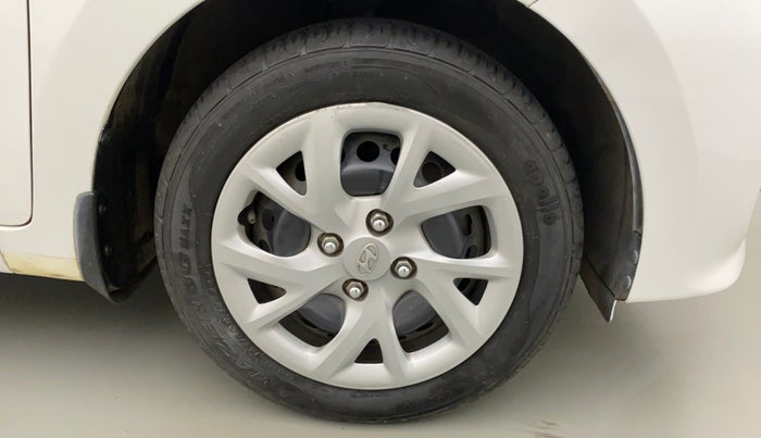 2018 Hyundai Grand i10 SPORTZ 1.2 KAPPA VTVT, Petrol, Manual, 19,052 km, Right Front Wheel