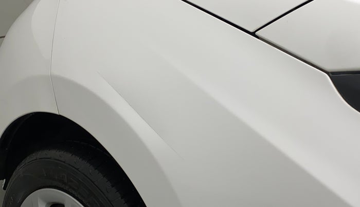 2018 Hyundai Grand i10 SPORTZ 1.2 KAPPA VTVT, Petrol, Manual, 19,052 km, Left fender - Slightly dented