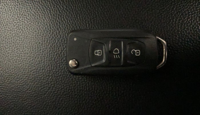 2019 Tata Tiago XZA PLUS PETROL, Petrol, Automatic, 71,025 km, Key Close Up