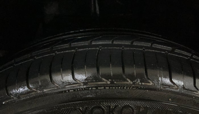 2019 Tata NEXON XZ PLUS PETROL, Petrol, Manual, 76,538 km, Right Front Tyre Tread