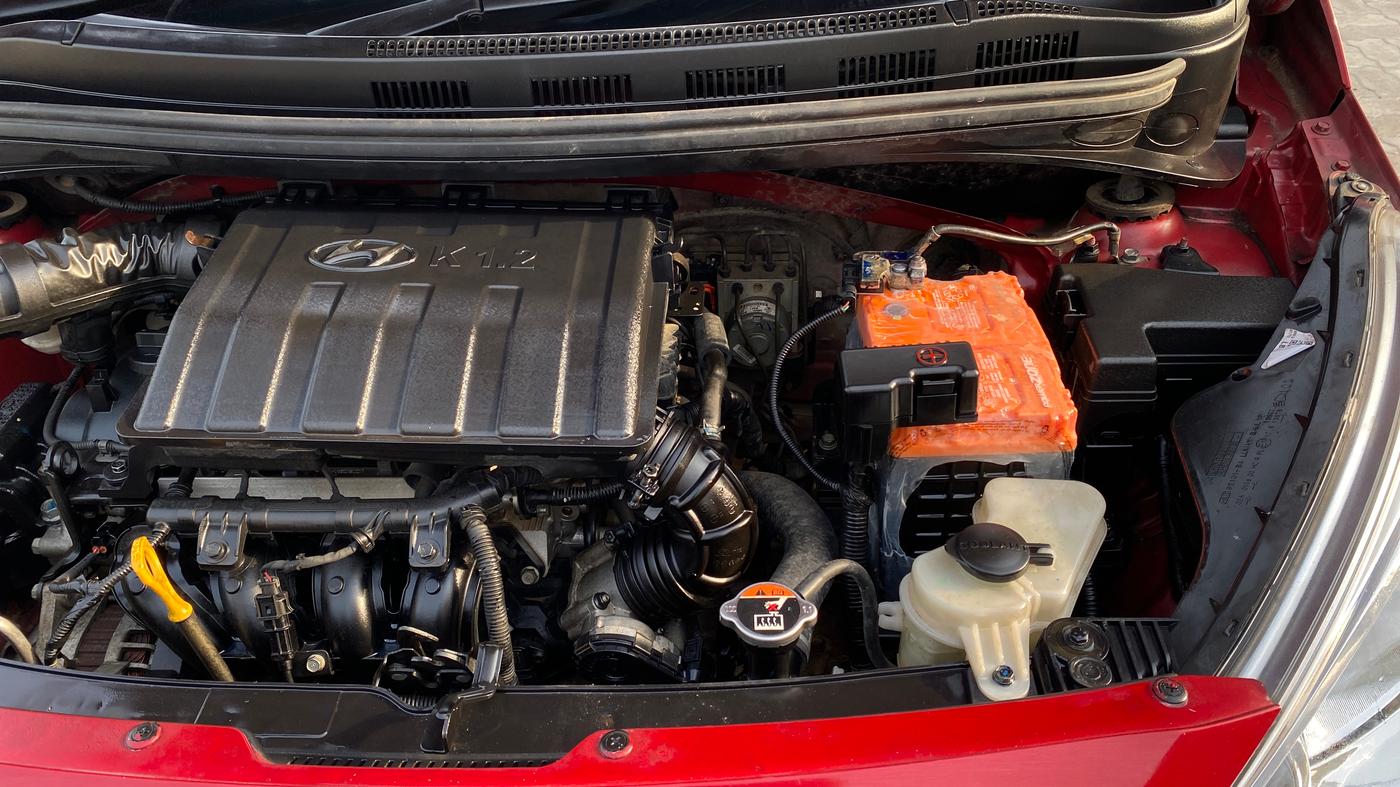 2019 Hyundai Grand i10 SPORTZ 1.2 KAPPA VTVT, Petrol, Manual, 71,563 km, Engine View - Left