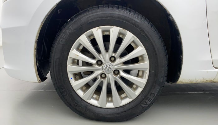 2016 Maruti Ciaz  ZDI SHVS, Diesel, Manual, 83,077 km, Left Front Wheel