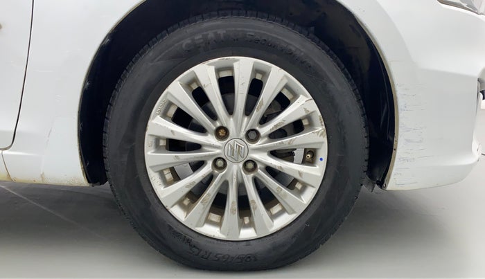 2016 Maruti Ciaz  ZDI SHVS, Diesel, Manual, 83,077 km, Right Front Wheel