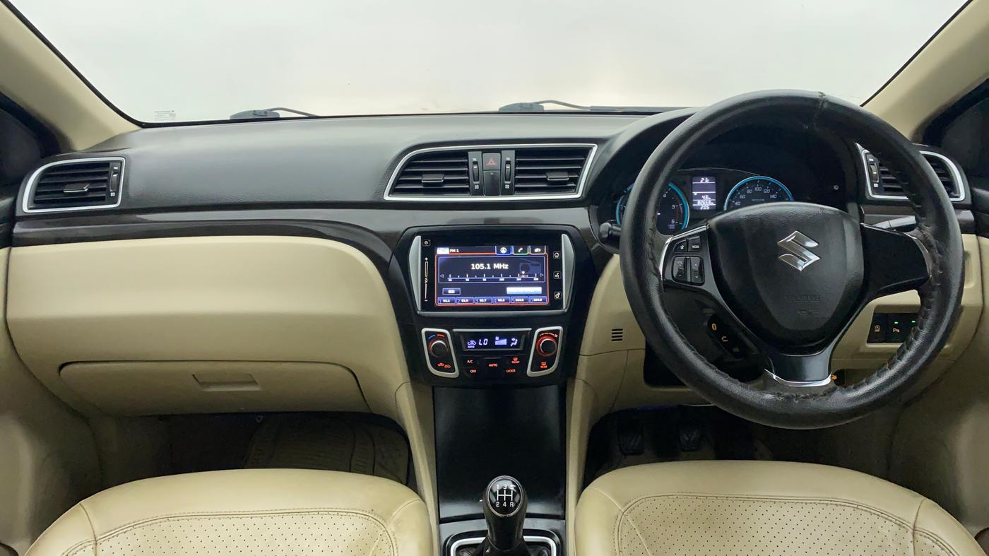 2016 Maruti Ciaz  ZDI SHVS, Diesel, Manual, 83,077 km, Dashboard