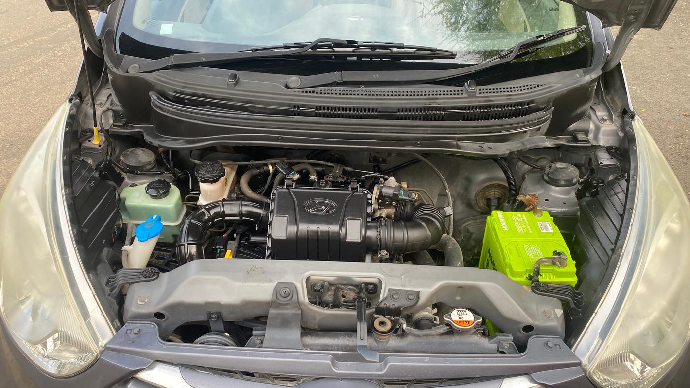2017 Hyundai Eon MAGNA +, Petrol, Manual, 35,189 km, Engine View