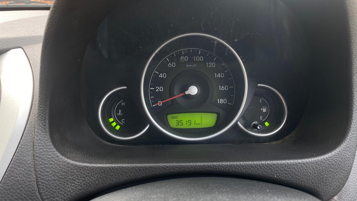 2017 Hyundai Eon MAGNA +, Petrol, Manual, 35,189 km, Odometer Image