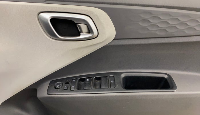 2019 Hyundai GRAND I10 NIOS SPORTZ AMT 1.2 KAPPA VTVT, Petrol, Automatic, 37,888 km, Driver Side Door Panels Control