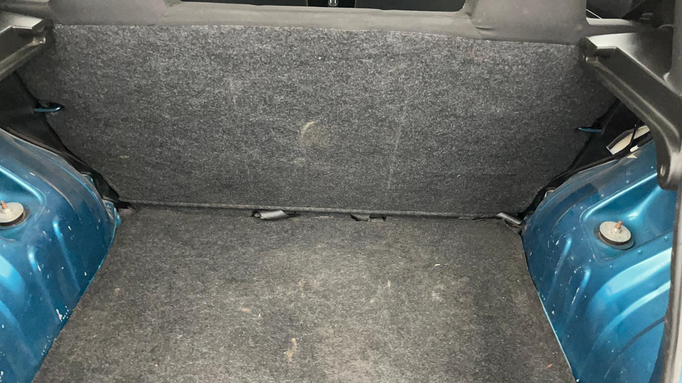 2021 Renault Kwid RXL 1.0, Petrol, Manual, 30,965 km, Boot Inside
