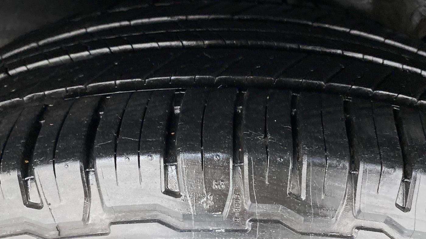 2015 Honda CRV 2.0 2WD AT, Petrol, Automatic, 70,654 km, Right Rear Tyre Tread