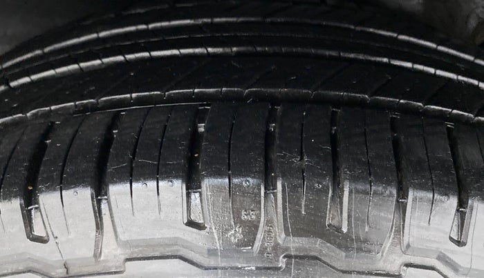 2015 Honda CRV 2.0 2WD AT, Petrol, Automatic, 70,654 km, Right Rear Tyre Tread