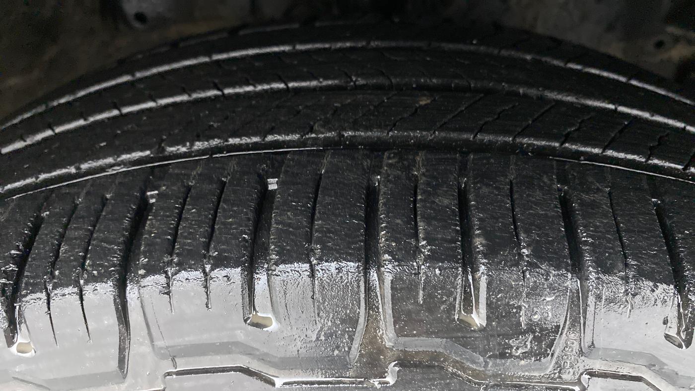 2015 Honda CRV 2.0 2WD AT, Petrol, Automatic, 70,654 km, Right Front Tyre Tread