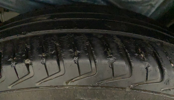 2021 Maruti New Wagon-R LXI CNG 1.0, CNG, Manual, 31,051 km, Right Rear Tyre Tread