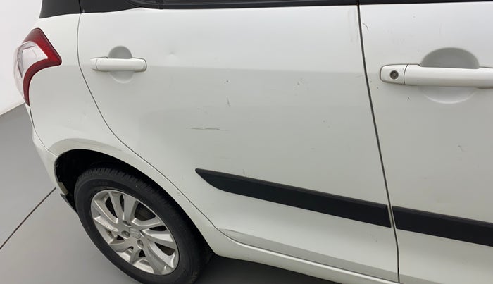 2012 Maruti Swift ZDI, Diesel, Manual, 87,281 km, Right rear door - Slightly dented