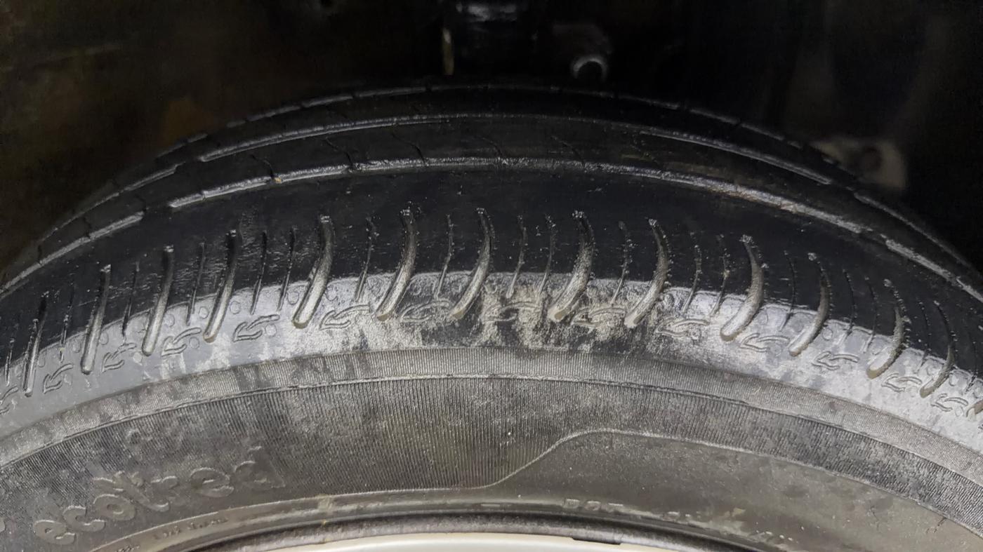 2023 Maruti New Wagon-R VXI CNG 1.0, CNG, Manual, 44,875 km, Right Front Tyre Tread