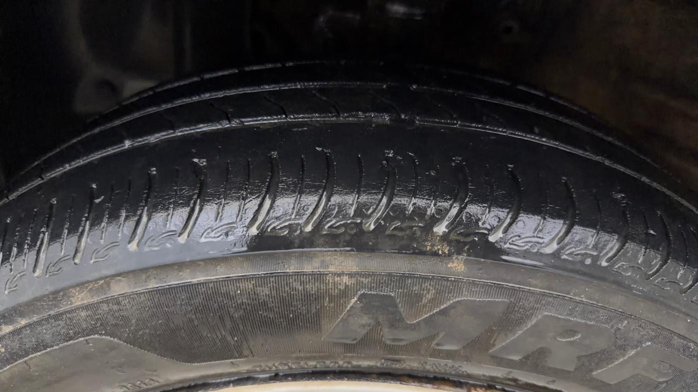 2023 Maruti New Wagon-R VXI CNG 1.0, CNG, Manual, 44,875 km, Left Front Tyre Tread