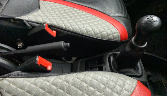 2019 Maruti Alto 800 LXI, Petrol, Manual, 27,517 km, Gear Lever