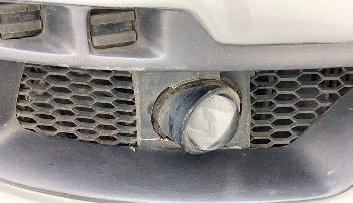 2015 Maruti Swift ZDI, Diesel, Manual, 72,093 km, Right fog light - Not working
