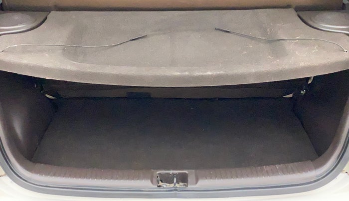 2013 Hyundai Santro Xing GL PLUS, Petrol, Manual, 42,220 km, Boot Inside
